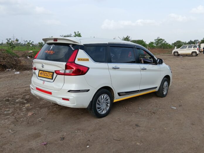 Low Price 7 Seater Car with Driver in Pune 7 Seater Car on Rent in Pune - Toyota Innova